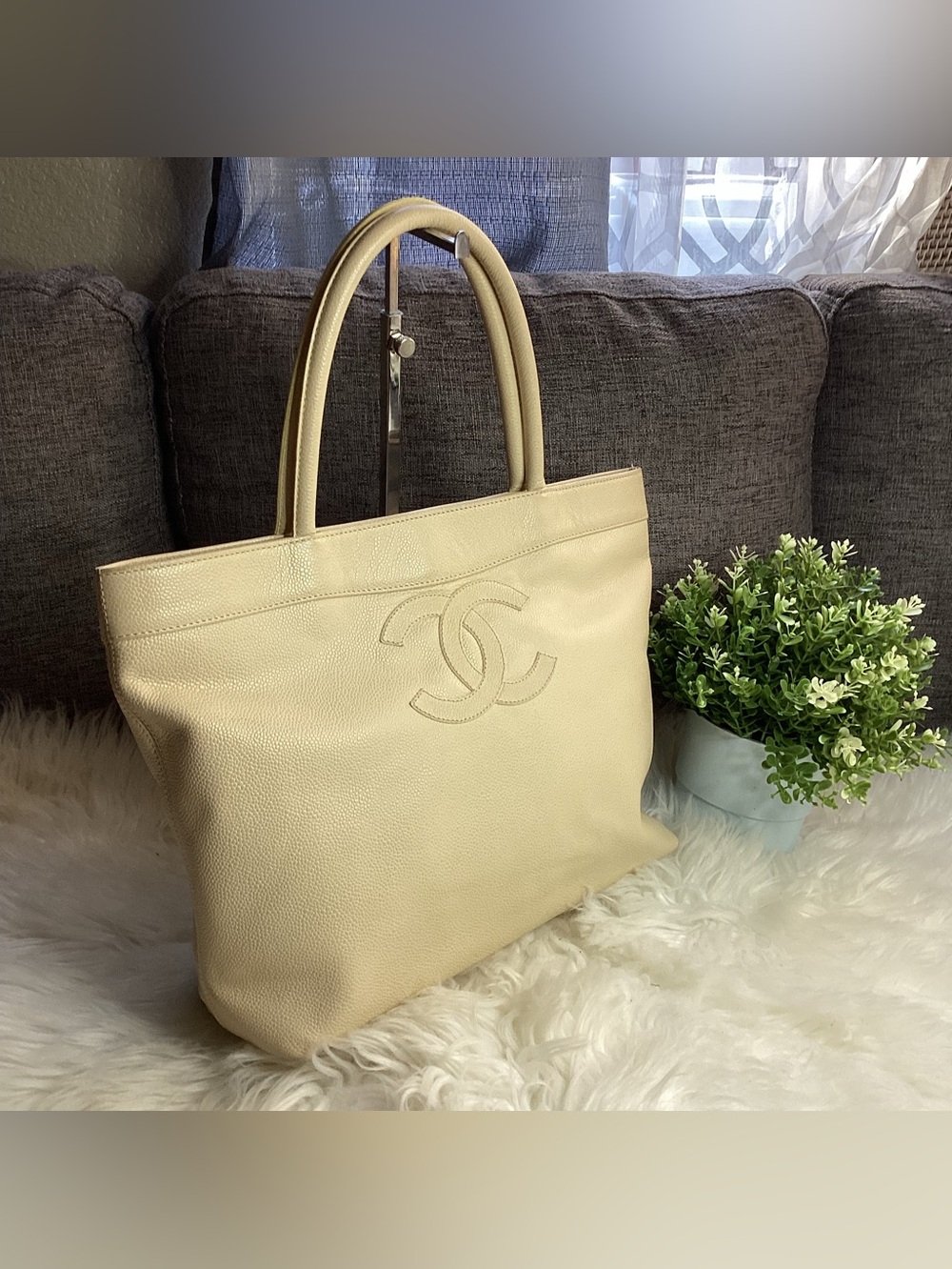 CHANEL Beige Caviar Leather CC Stitch Tote